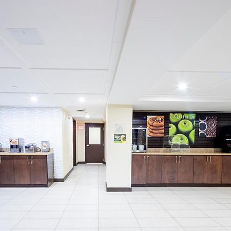 La Quinta By Wyndham Oshawa Hotel Kültér fotó