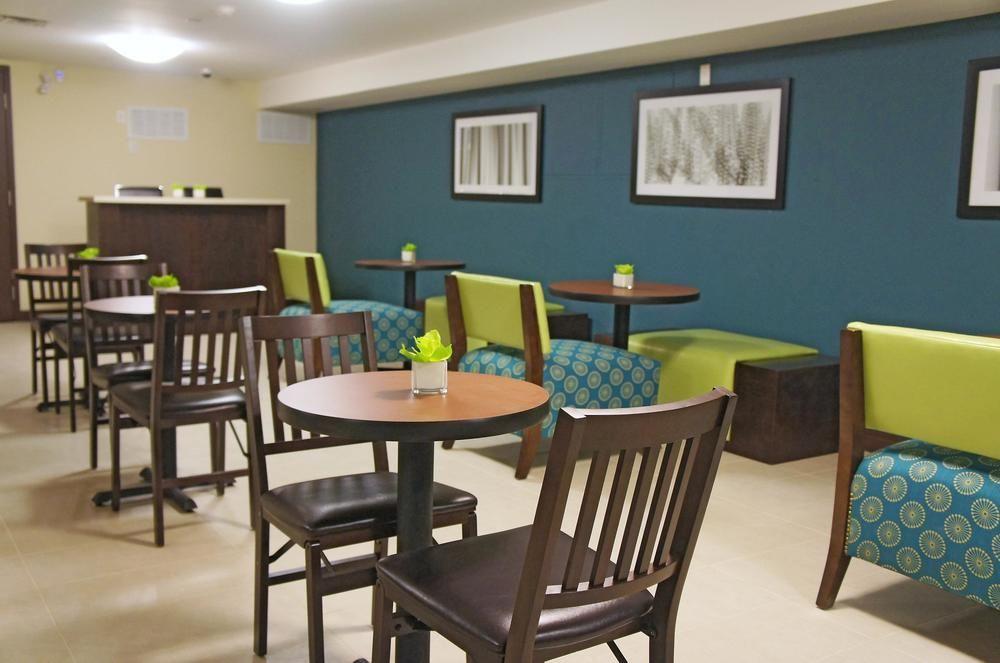La Quinta By Wyndham Oshawa Hotel Kültér fotó