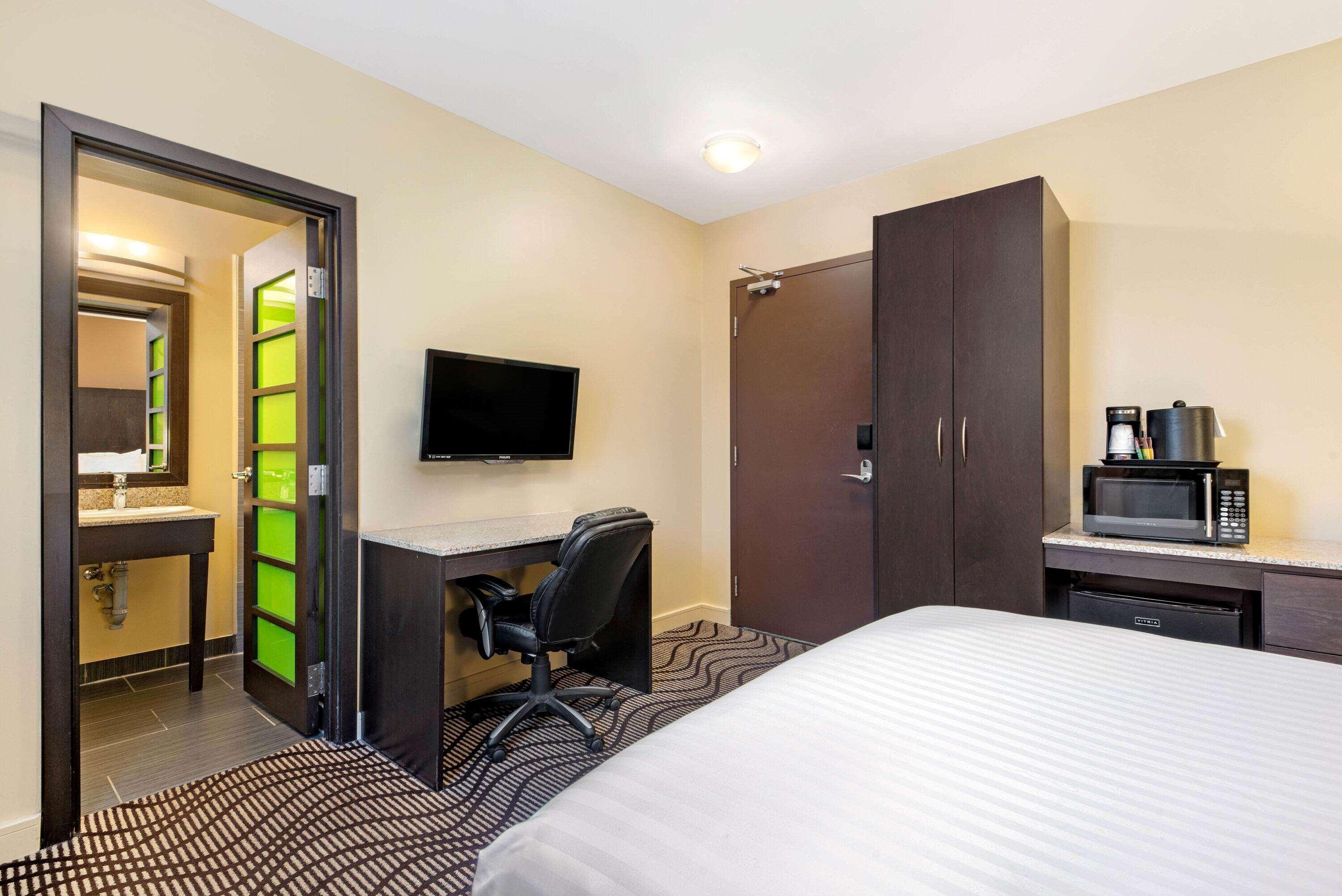 La Quinta By Wyndham Oshawa Hotel Kültér fotó