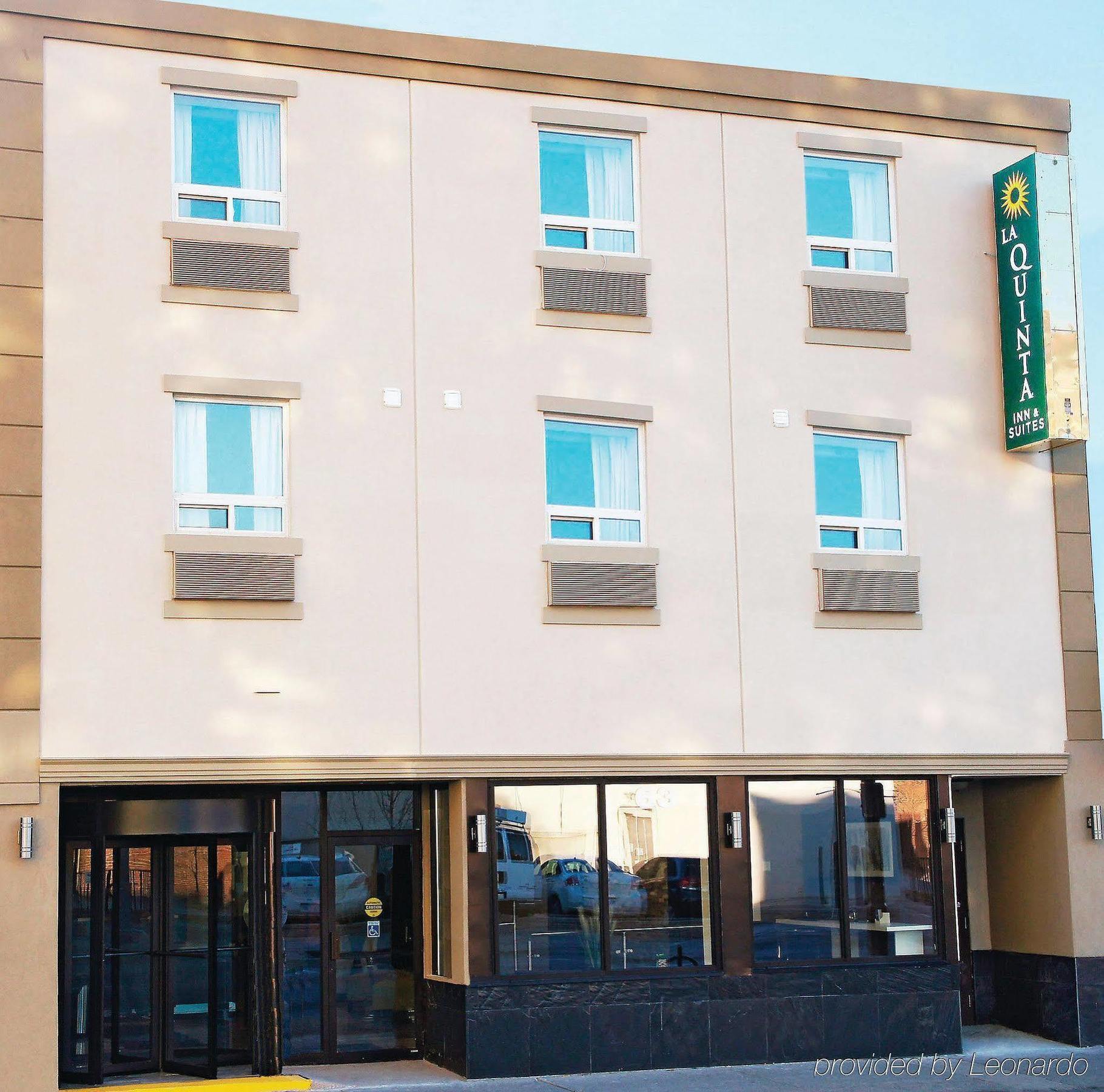 La Quinta By Wyndham Oshawa Hotel Kültér fotó